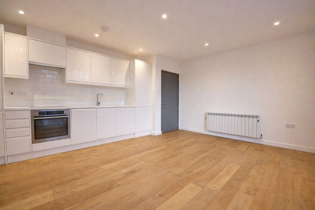Property photo 3 of 10 Picture No. 36