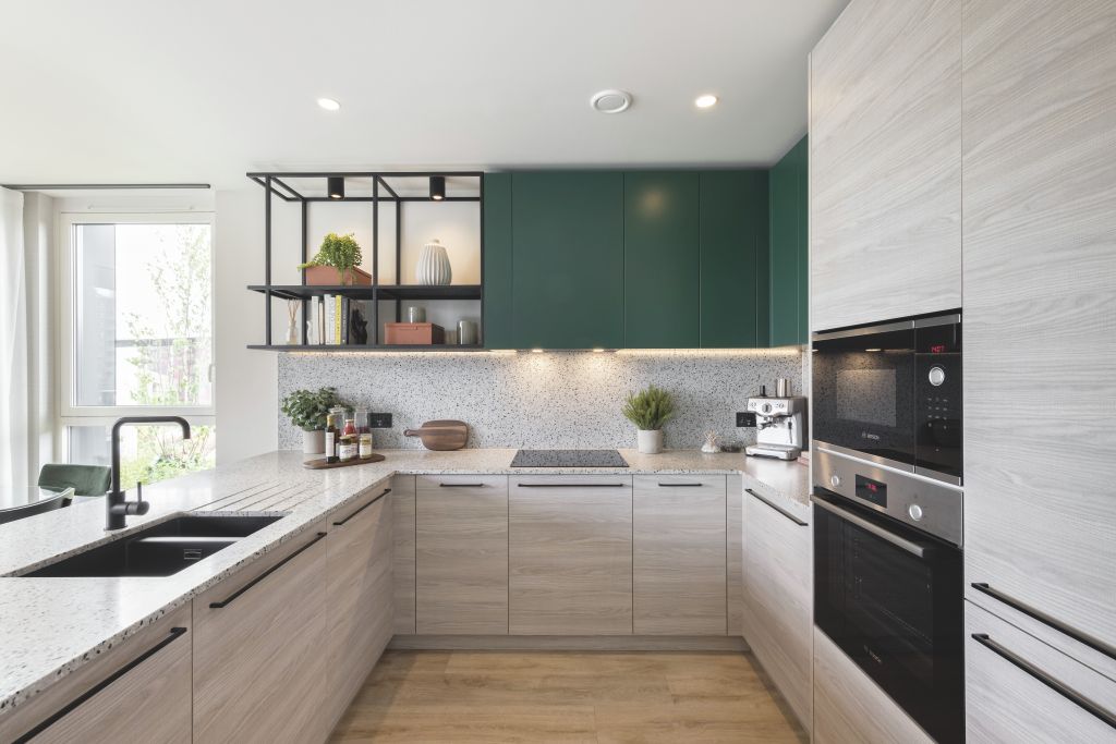 Property photo 1 of 15 Poplar Riverside- Show Apartment