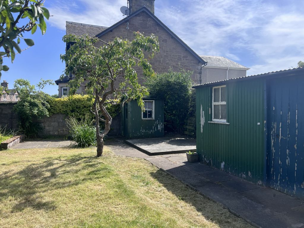 Property photo 1 of 24