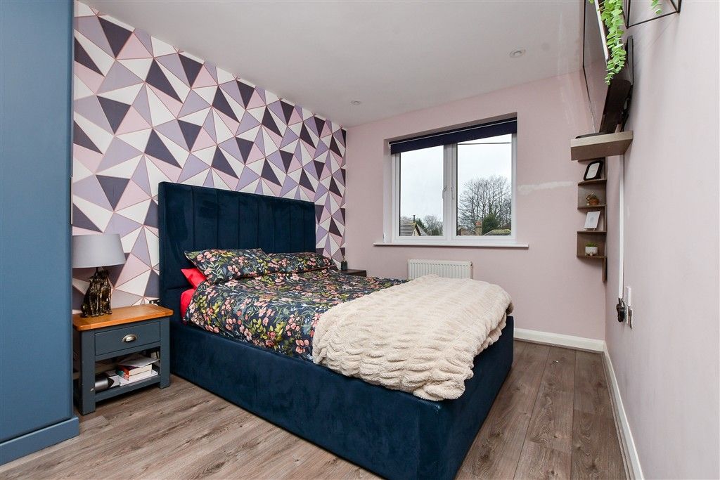 Property photo 2 of 19 Bedroom 1