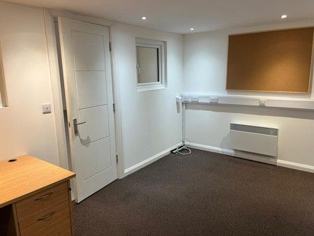 Property photo 2 of 7 Photo 2