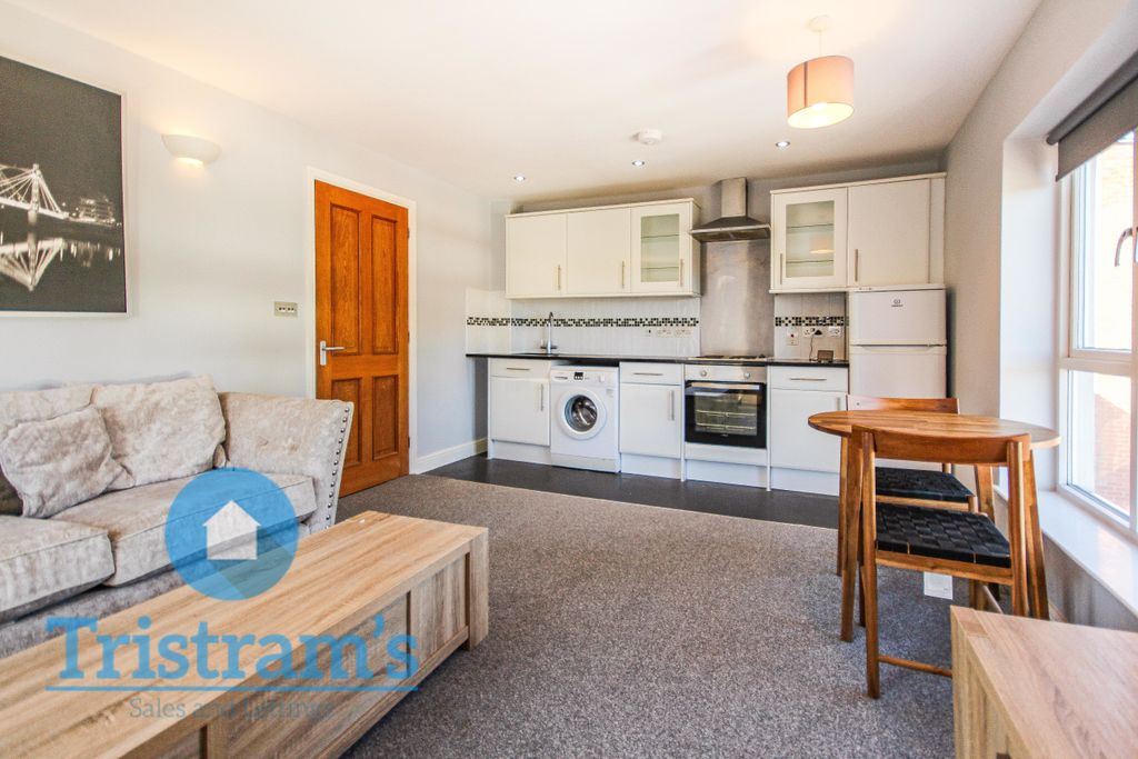 Property photo 3 of 9 Img_1954