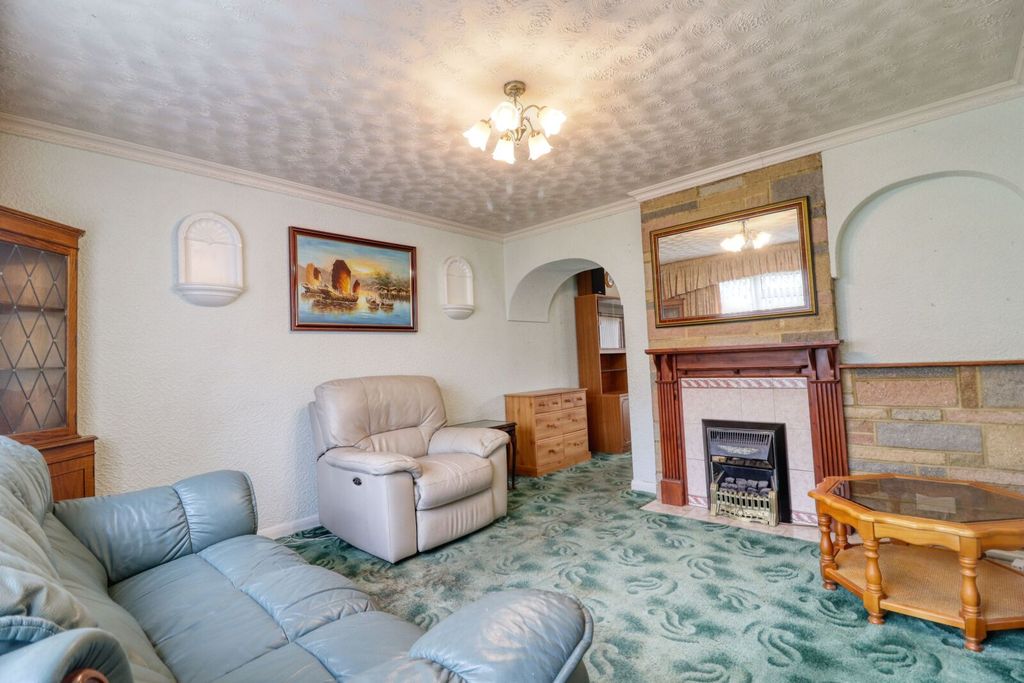 Property photo 2 of 10 Picture No. 04