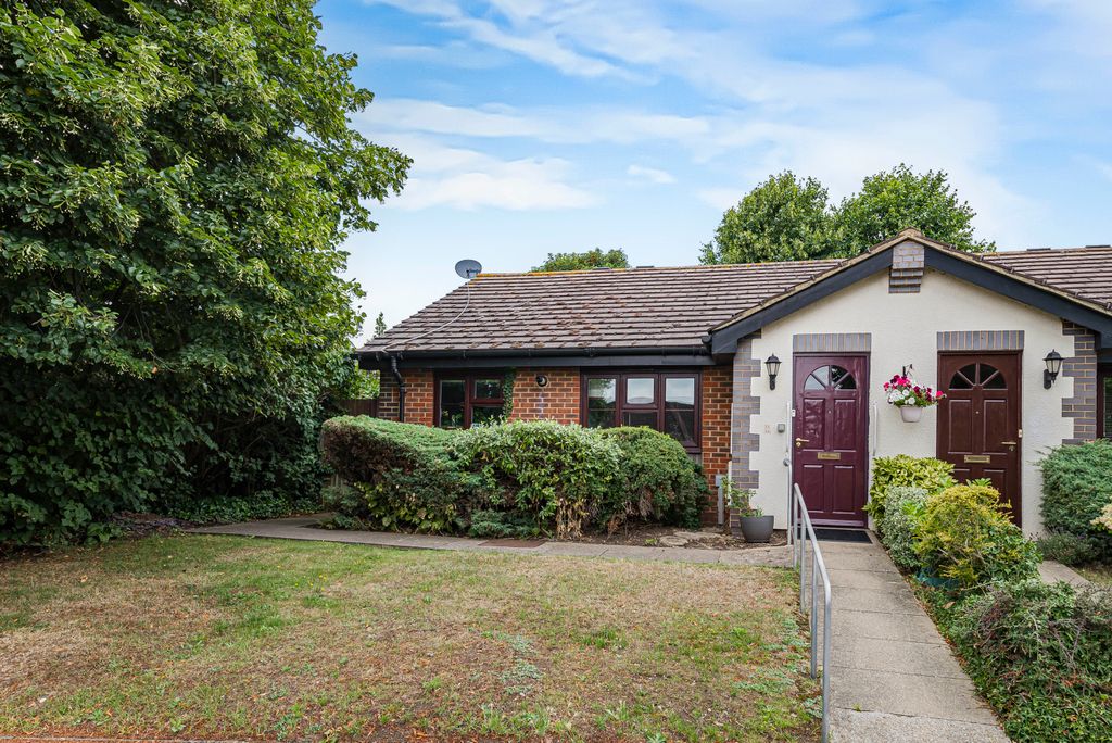 Property photo 1 of 17 Front