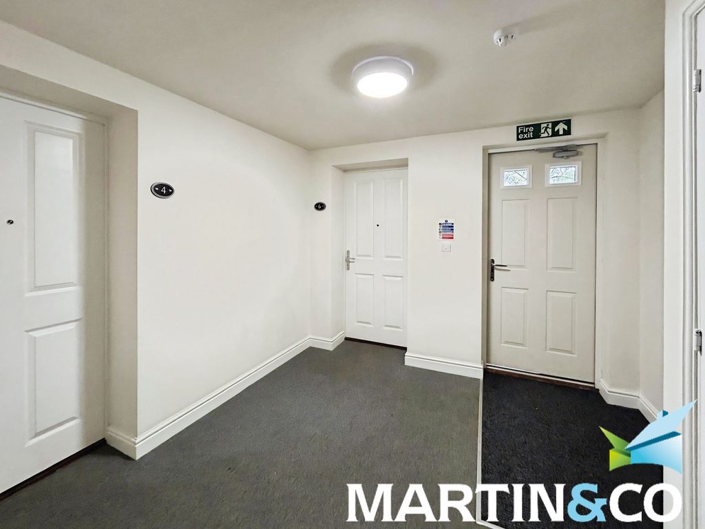 Property photo 2 of 11 8Afd5558-Img-20251107-Wa0016