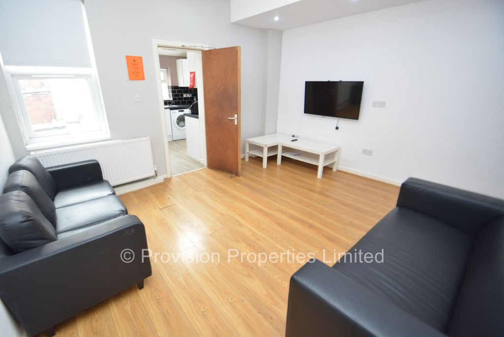 Property photo 1 of 13 Photo