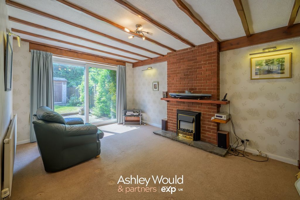 Property photo 2 of 18