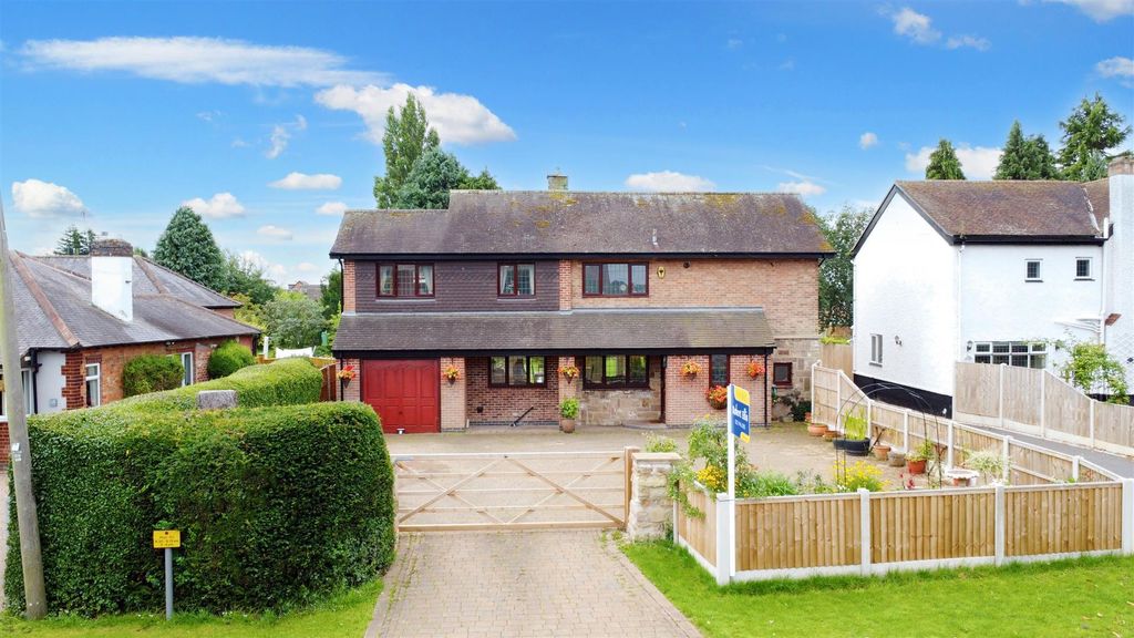 Property photo 1 of 31 66 Wils.Jpg