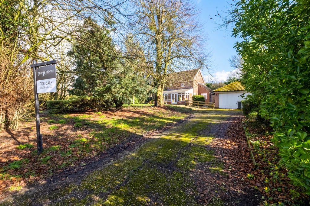 Property photo 1 of 27