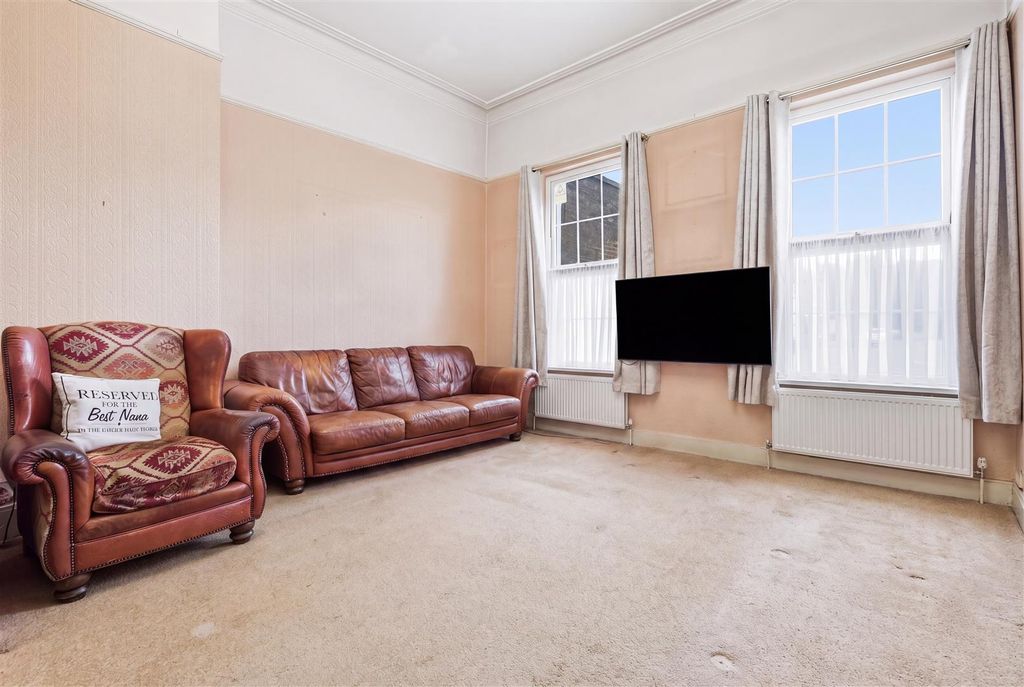 Property photo 3 of 23 Img_2853.Jpg