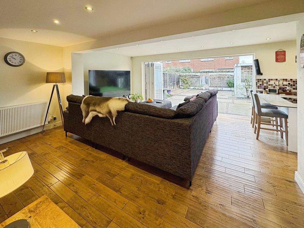 Property photo 3 of 20 52Ca8459-Img_7936