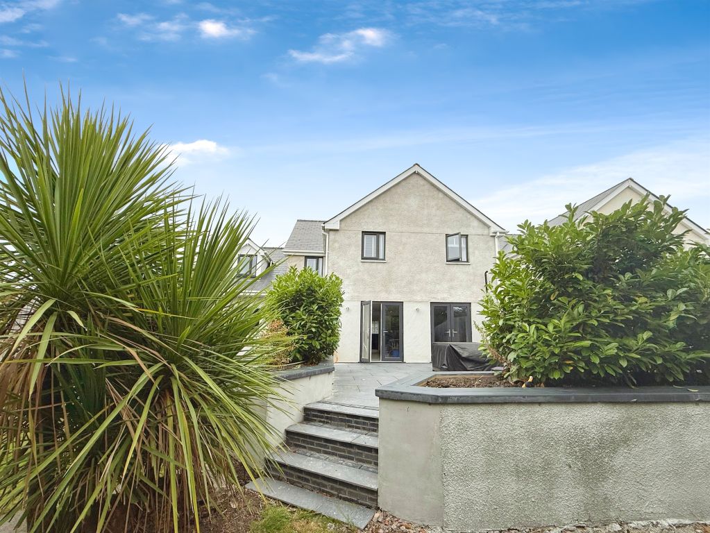 Property photo 1 of 34