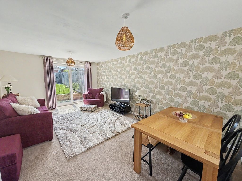 Property photo 3 of 43 50276512