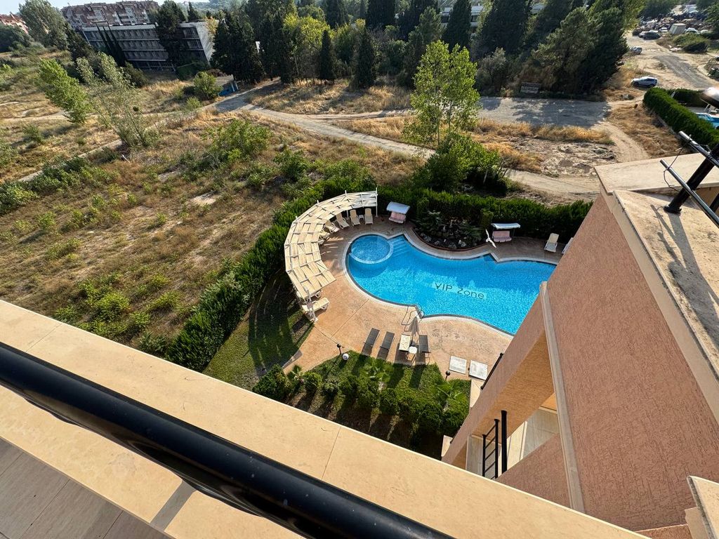 Property photo 2 of 30