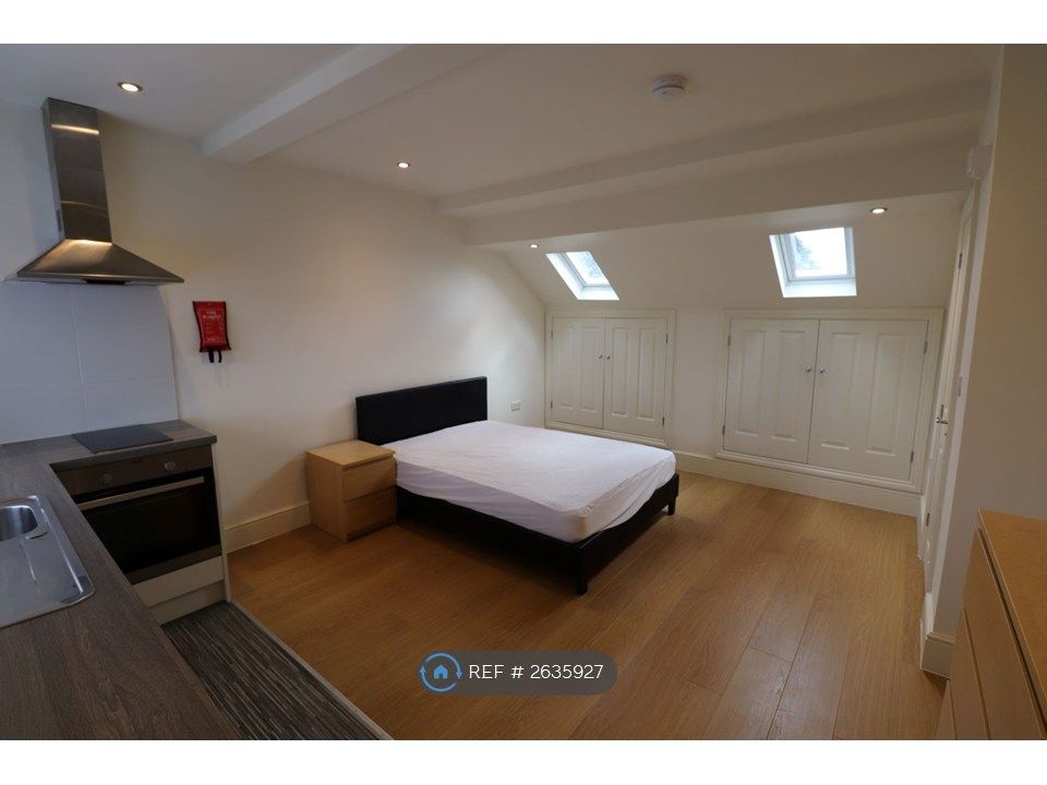 Property photo 2 of 5