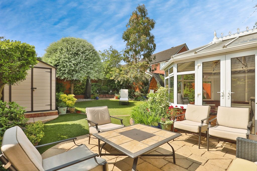 Property photo 3 of 17