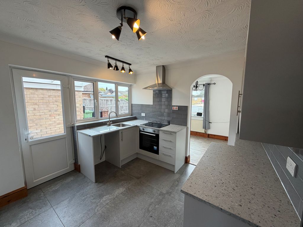 Property photo 3 of 17 Image