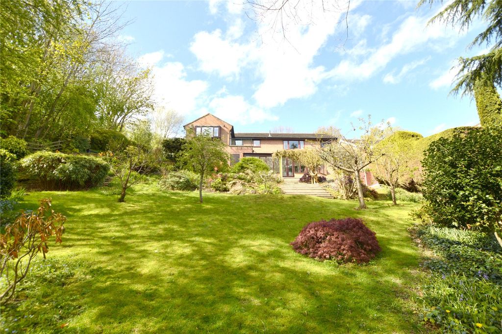 Property photo 1 of 34 Picture No. 63