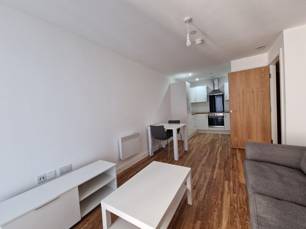 Property photo 2 of 6