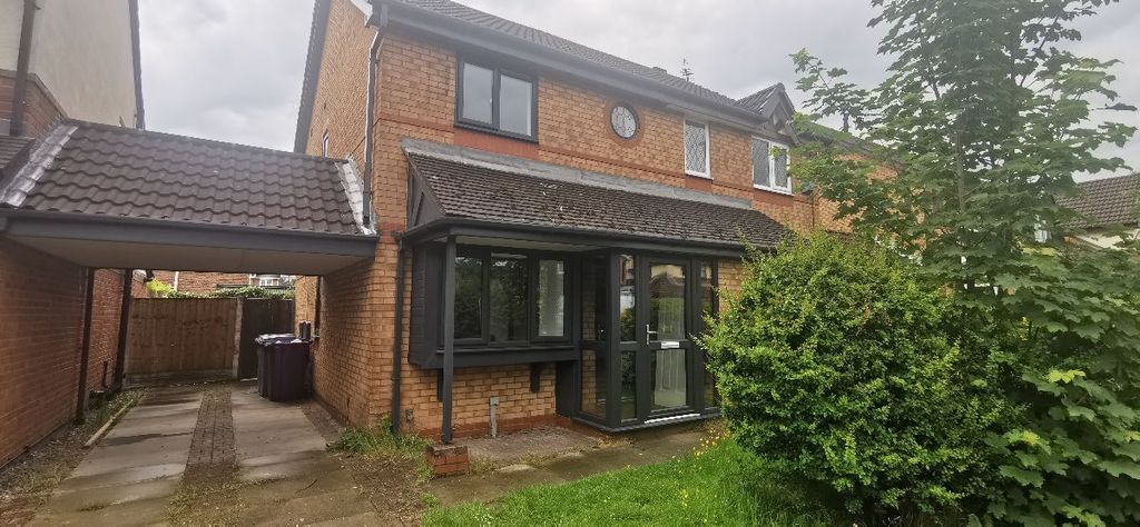 Property photo 2 of 19