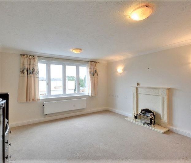 Property photo 2 of 22