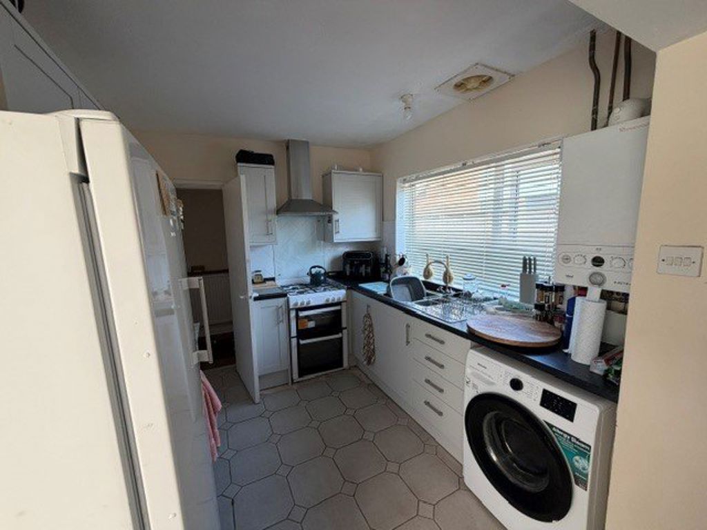 Property photo 2 of 8