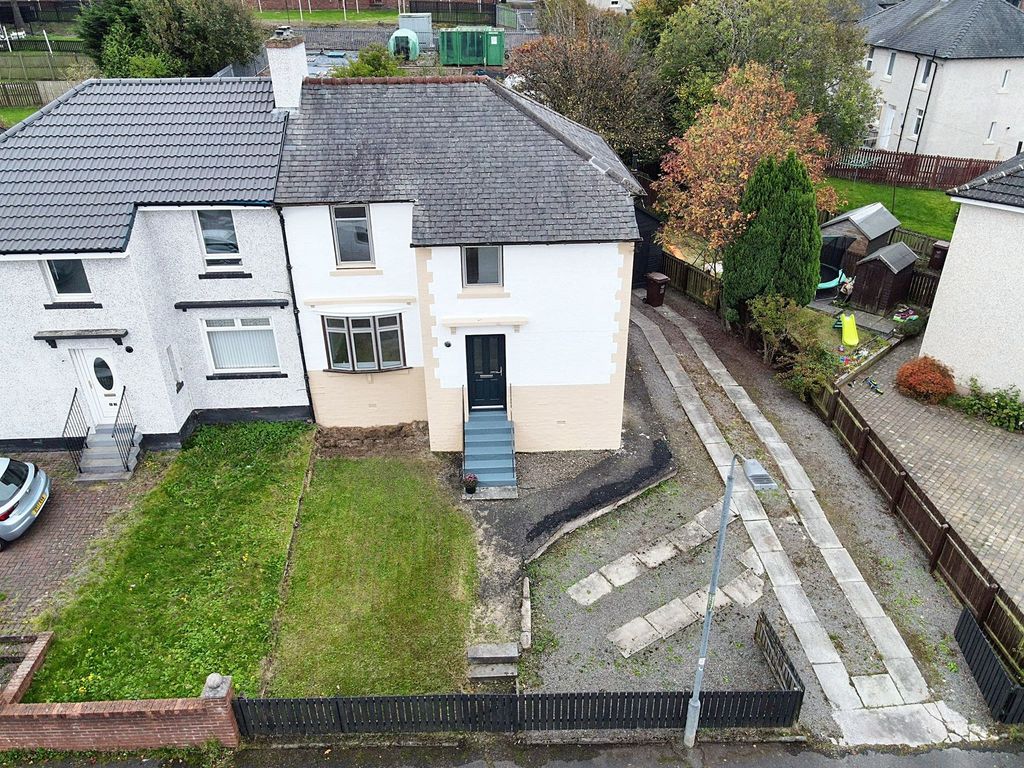 Property photo 3 of 28