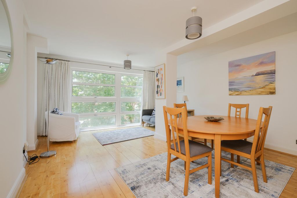 Property photo 1 of 12 Dining Room