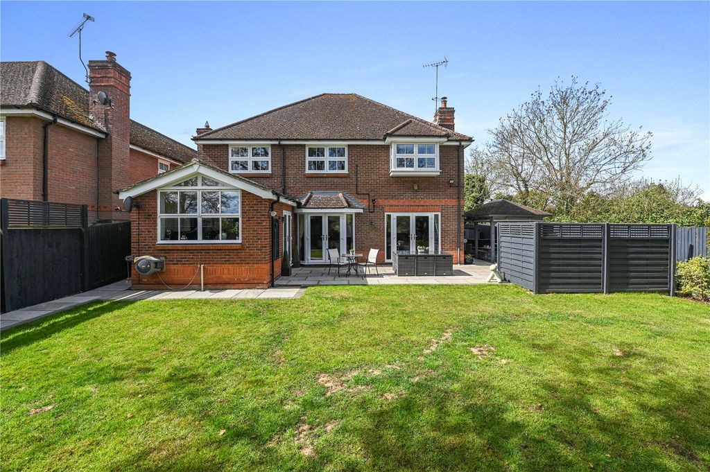 Property photo 1 of 23 Picture No. 24