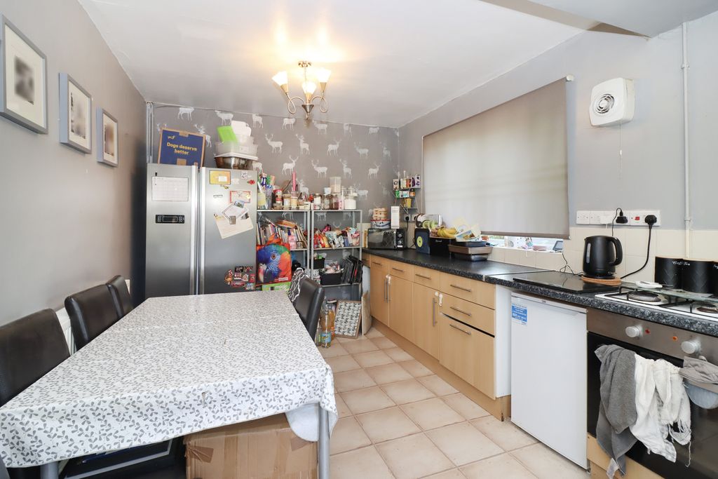 Property photo 2 of 20 Img_2781