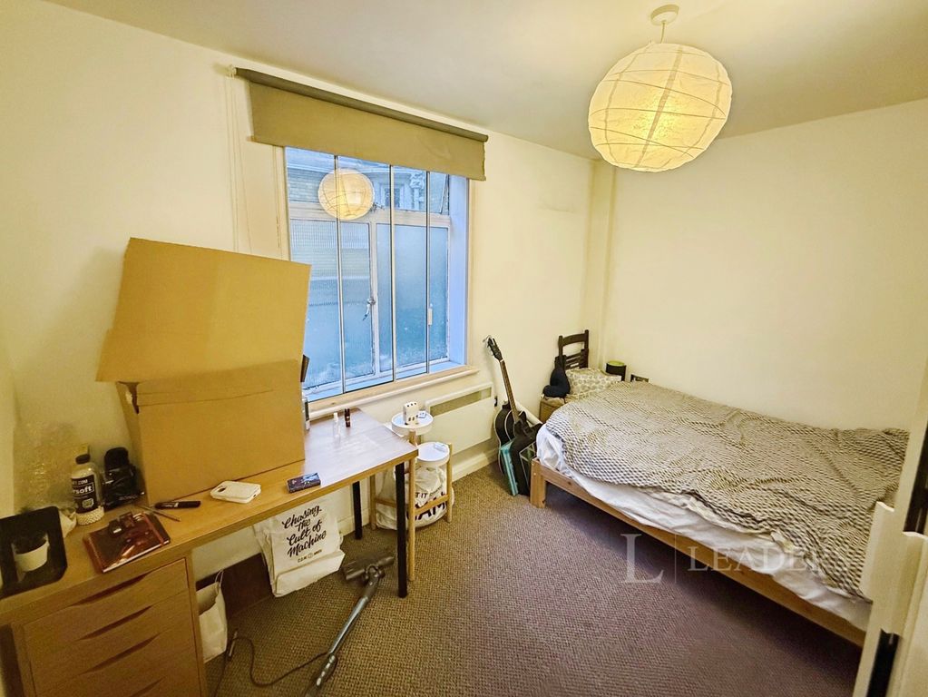Property photo 3 of 5 Pbox-Img.Jpg