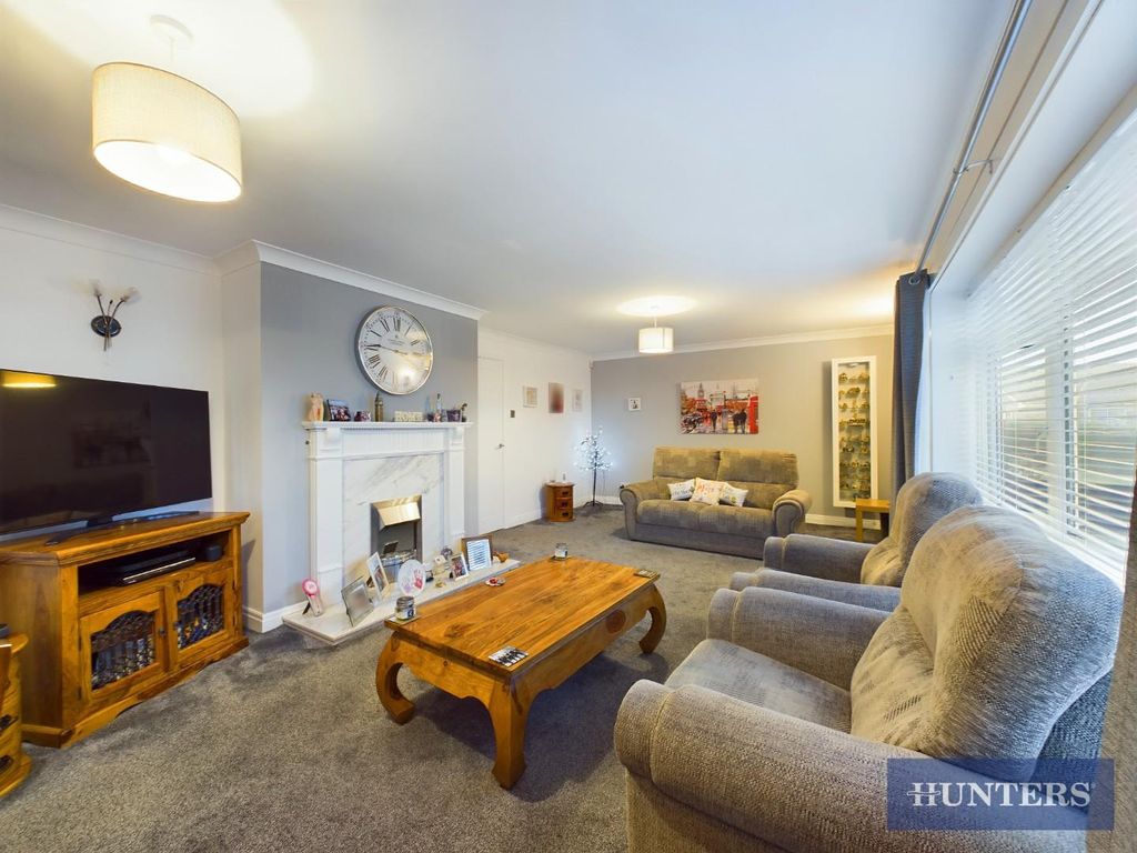 Property photo 2 of 15 Cam03407G0-Pr0045-Still021.Jpg