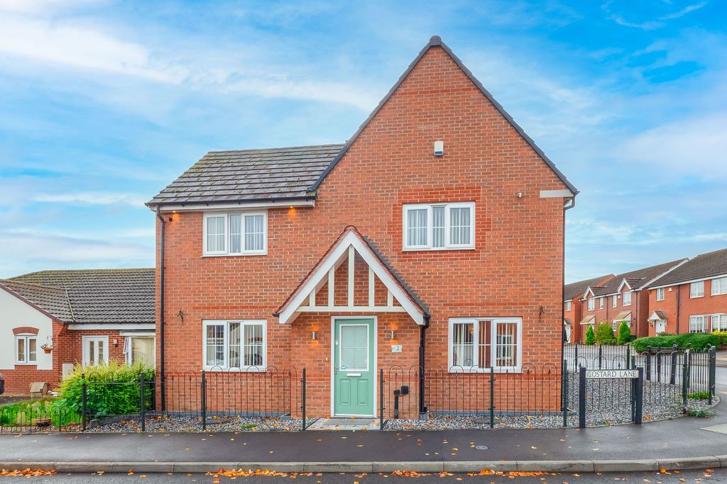 Property photo 1 of 23