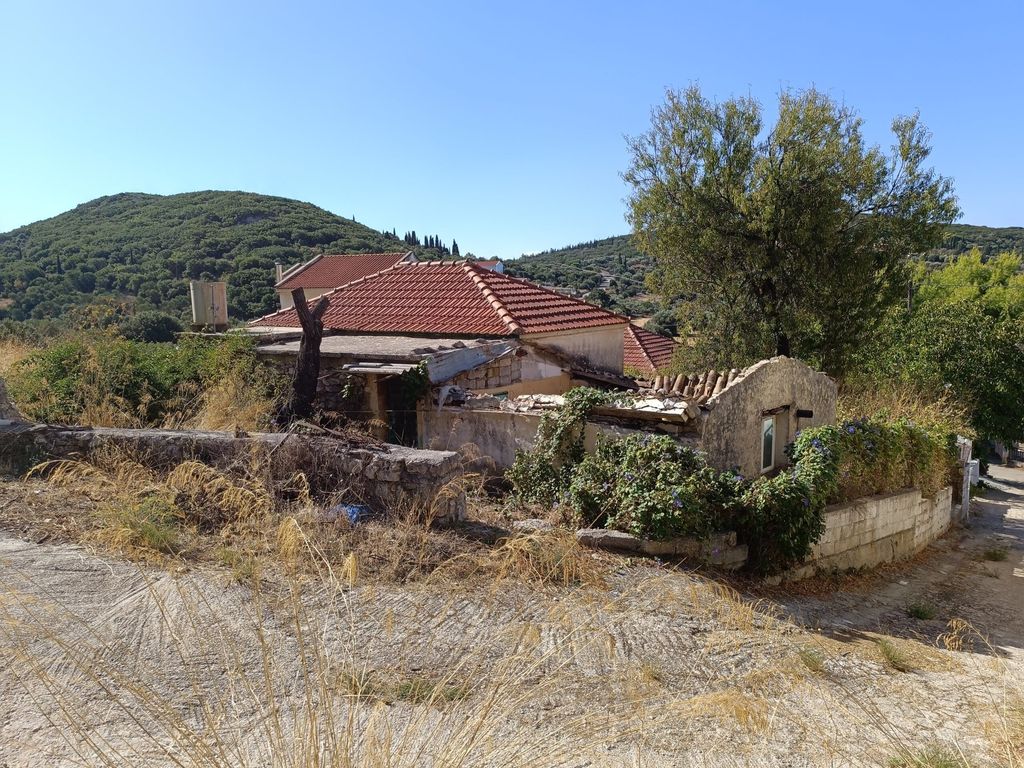 Property photo 2 of 7