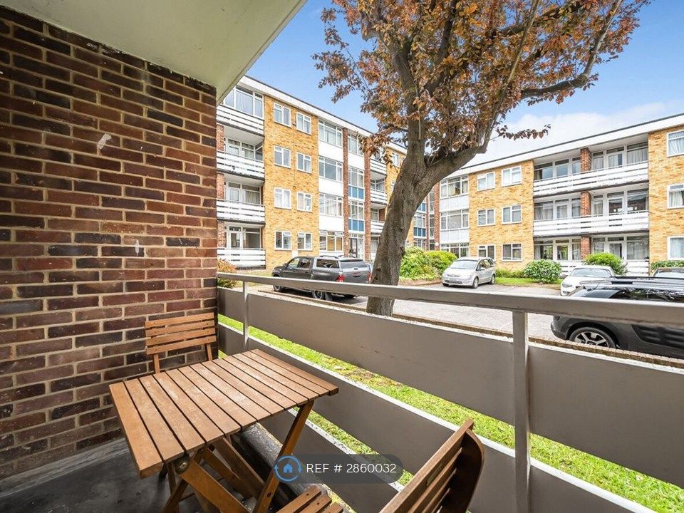 Property photo 3 of 21