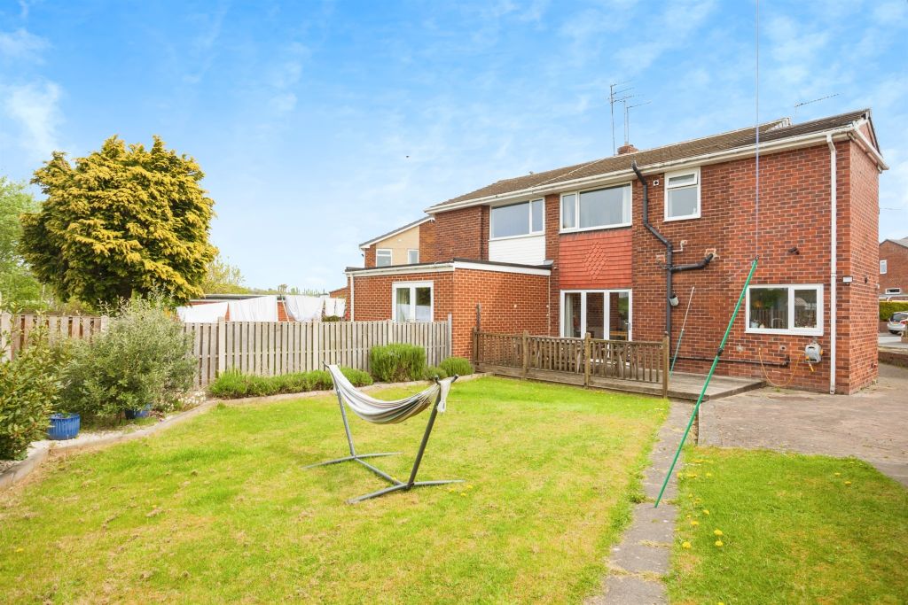 Property photo 2 of 19