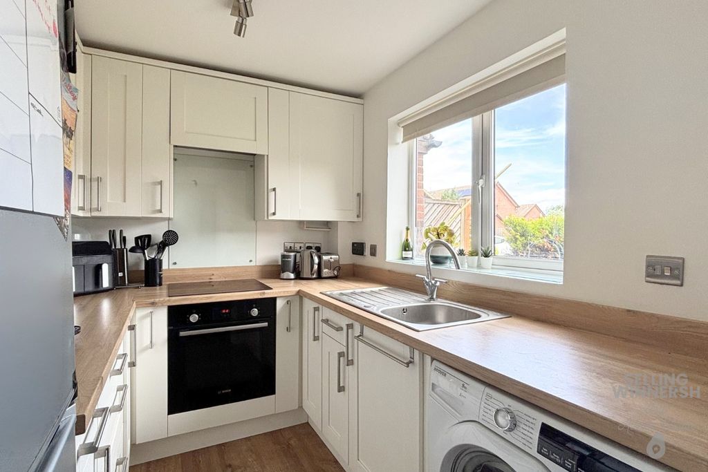 Property photo 3 of 14 5151776