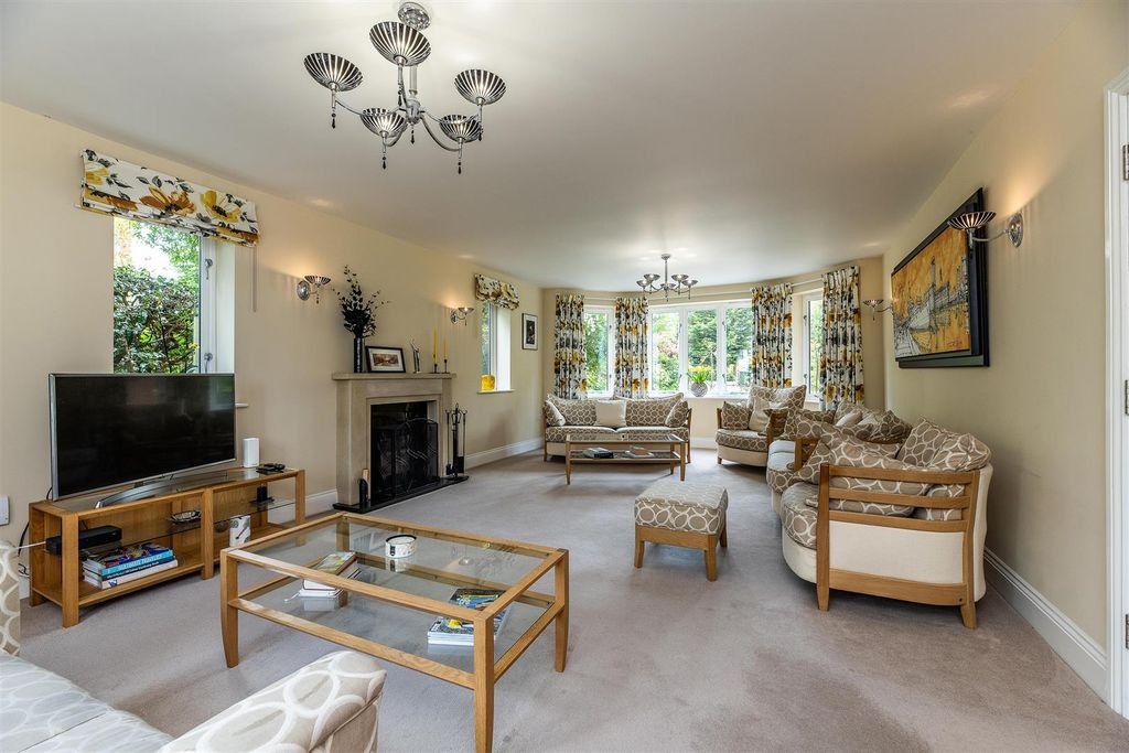 Additional image 8 of 5 bed detached house for saleNicker Hill, Keyworth NG12