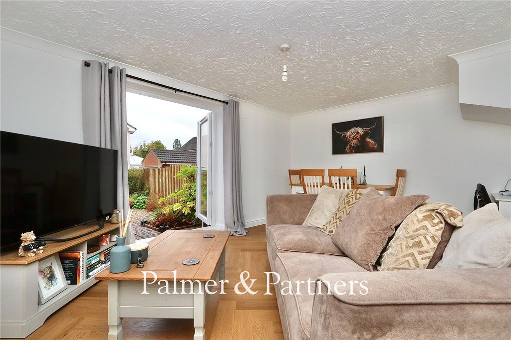 Property photo 3 of 19 Picture No. 03
