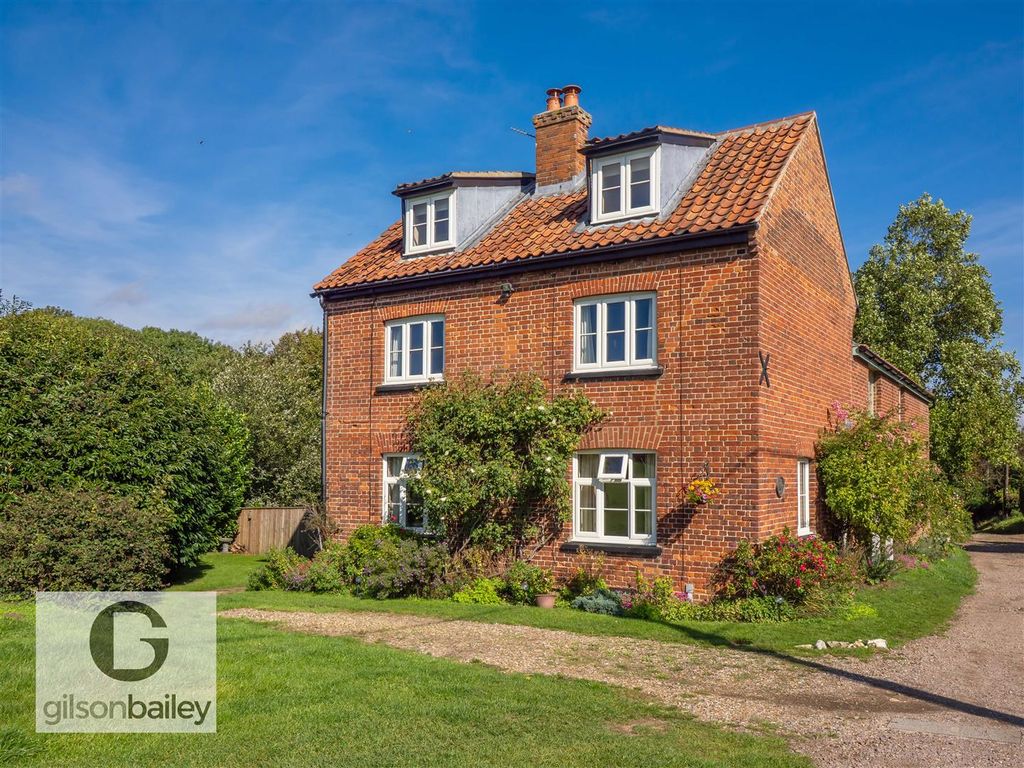 Property photo 2 of 35 Rosecottage-5.Jpg