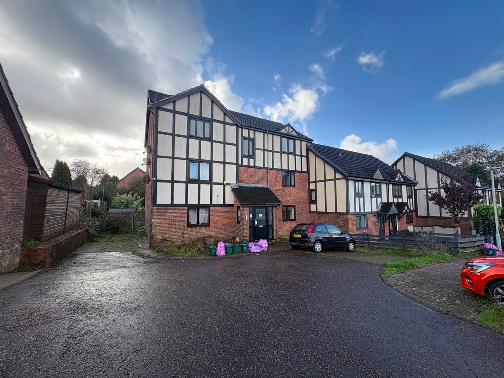 Property photo 1 of 13