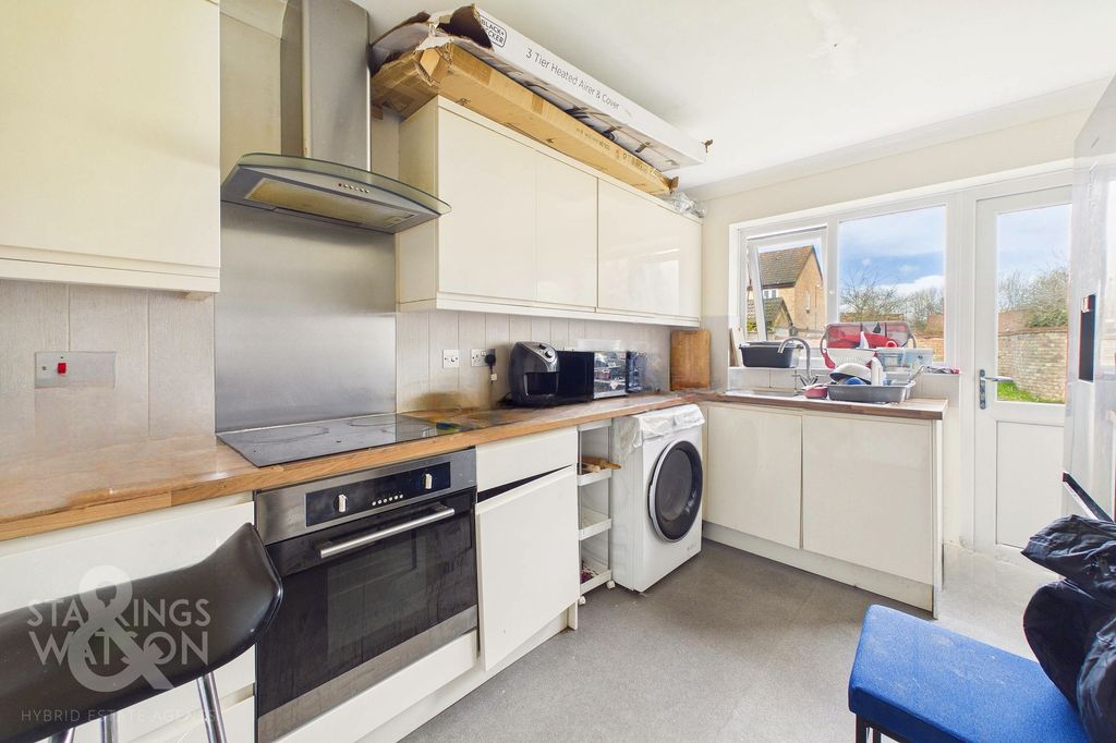 Property photo 3 of 20