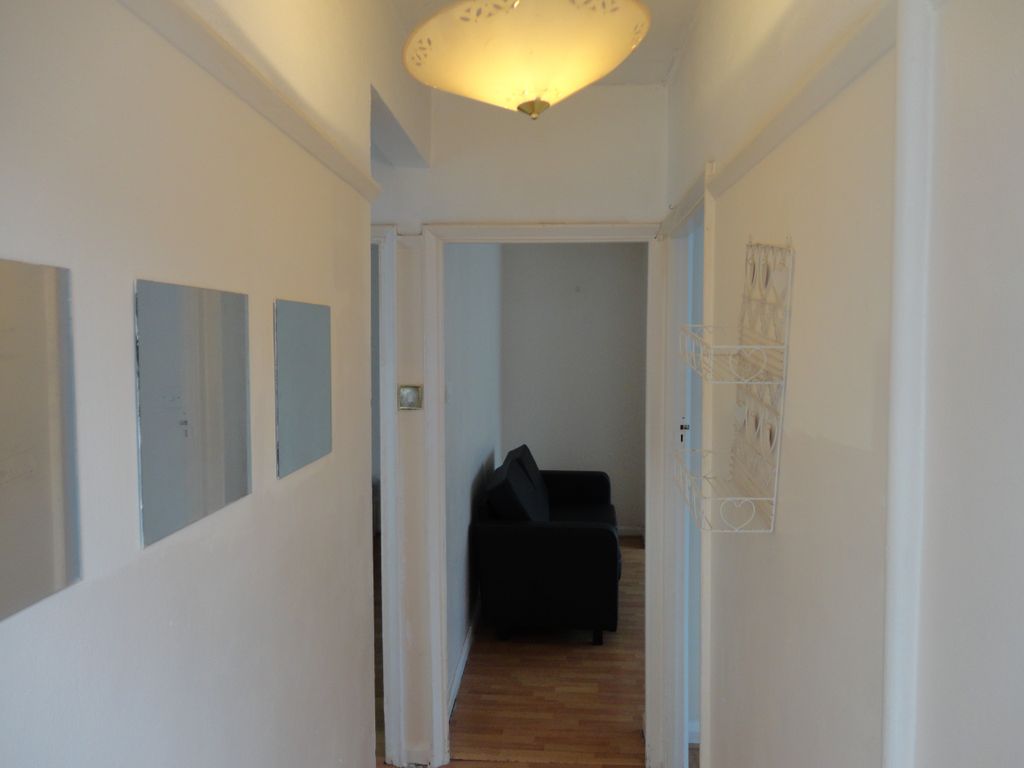 Property photo 1 of 4