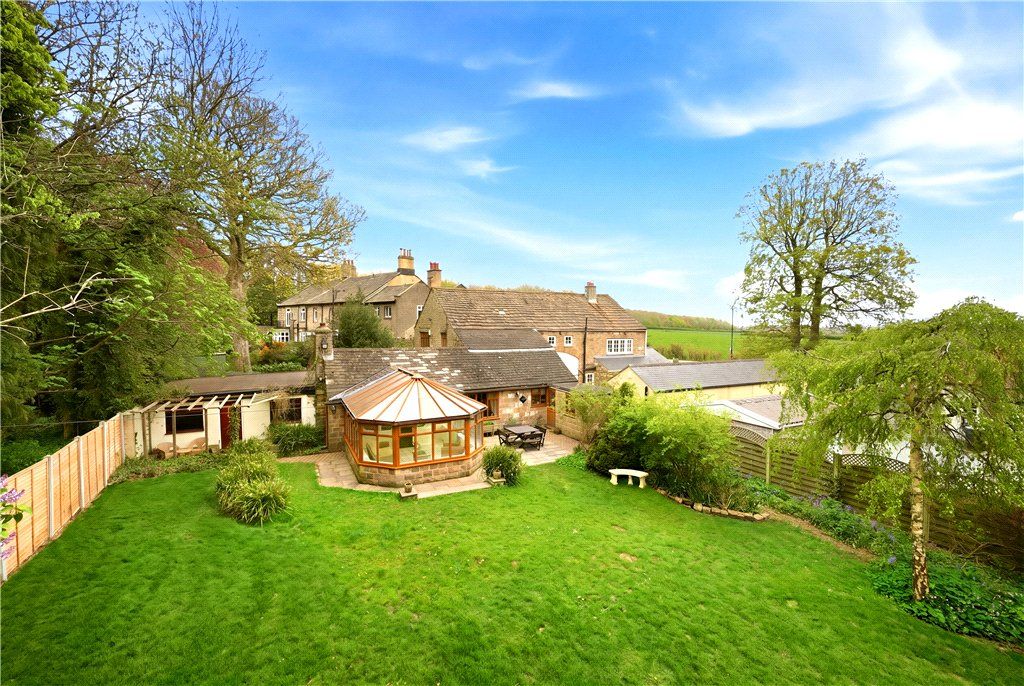 Property photo 1 of 16 The Cottage