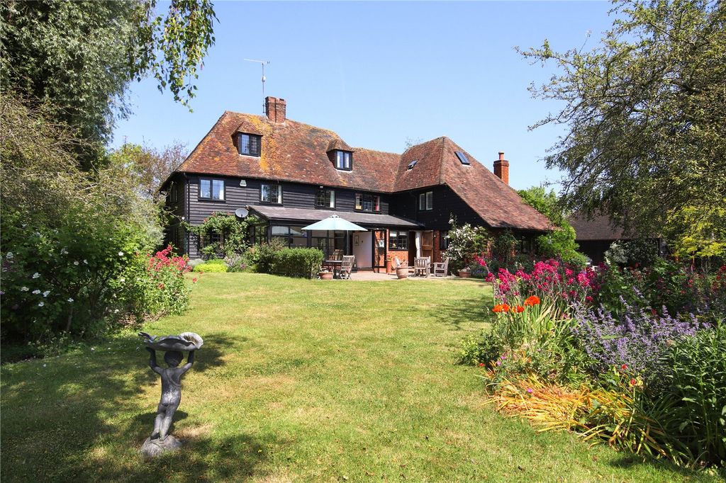 Property photo 1 of 22 Black House