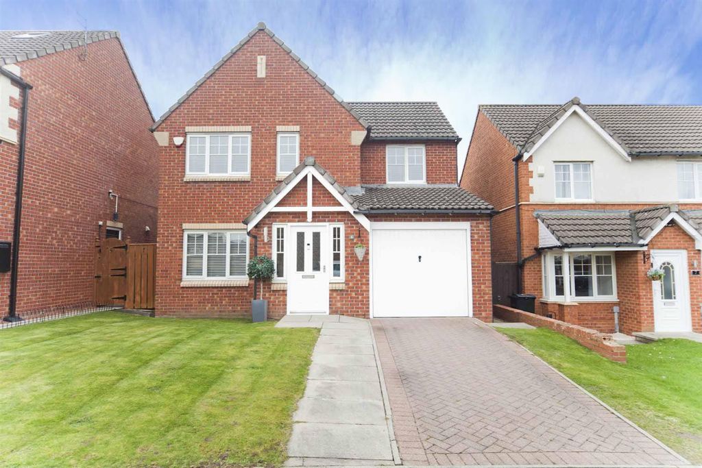 Property photo 1 of 21