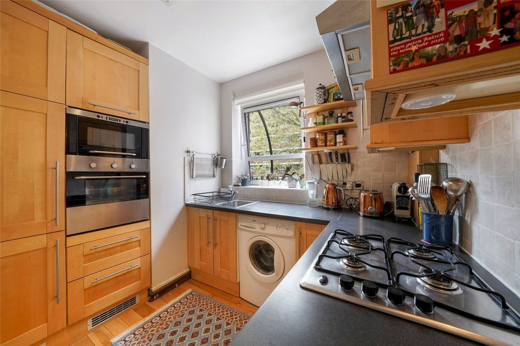 Property photo 2 of 14 Picture No. 07