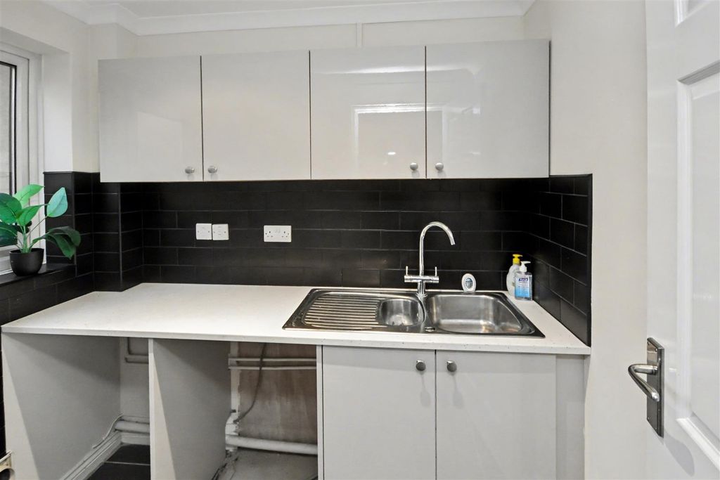 Property photo 3 of 23 Dsc_0124.Jpg