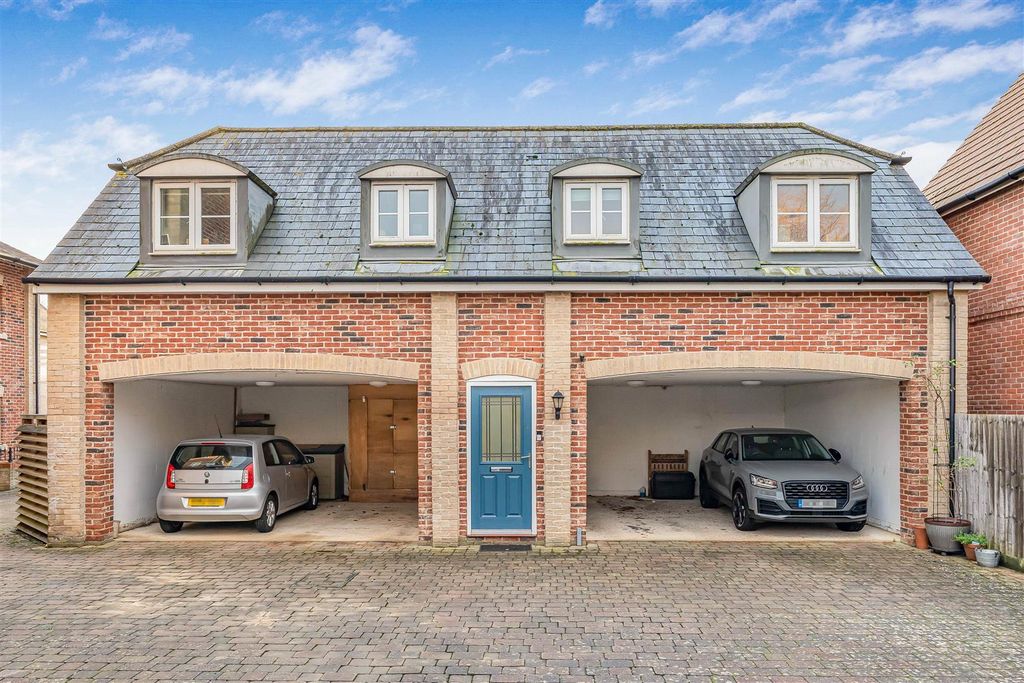 Property photo 1 of 22 31_70490-1.Jpg