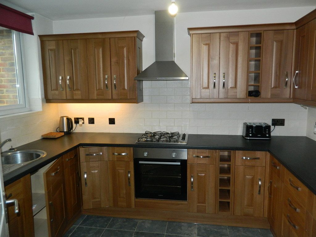 Property photo 3 of 17 Modern Kitchen